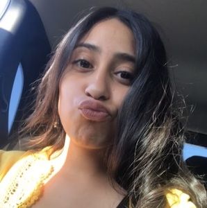 Meet your Posher, Elsa j